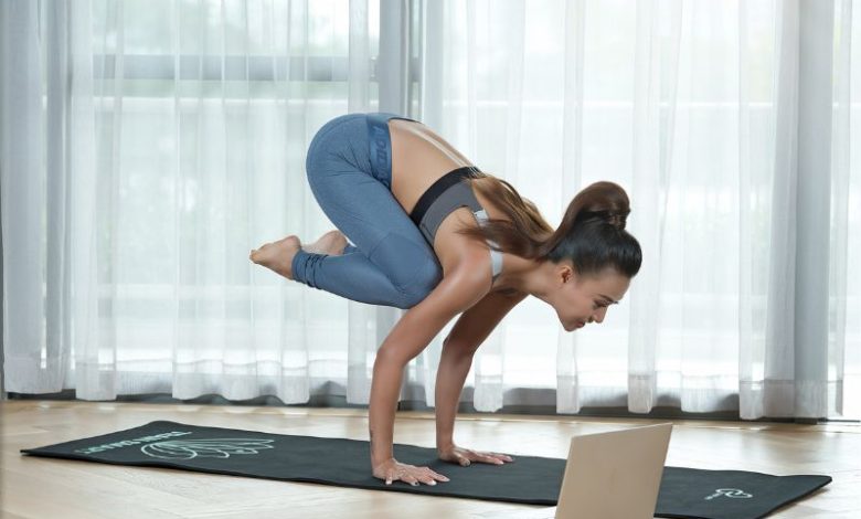các tư thế yoga khó