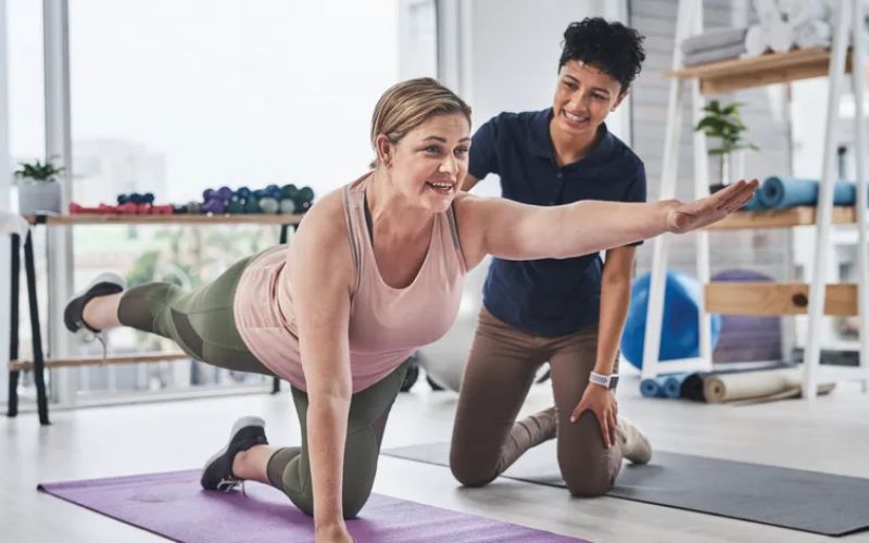 Những lợi ích nổi bật của yoga trị liệu
