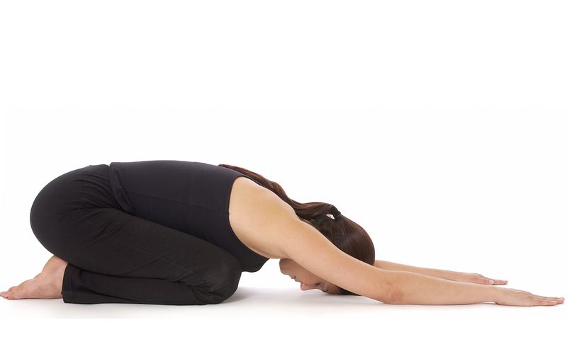 Tác dụng của yoga trong hỗ trợ điều trị đau thắt lưng và cột sống cổ