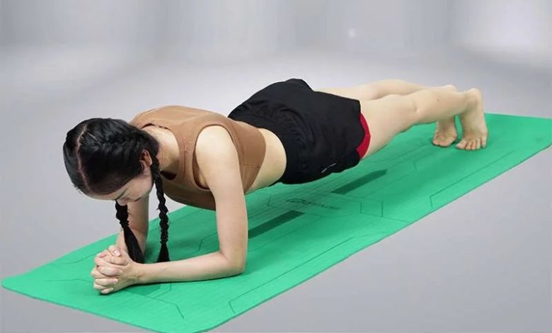 thảm yoga định tuyến là gì