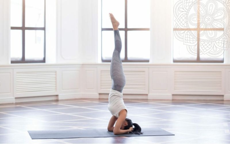 lợi ích của tư thế trồng cây chuối handstand