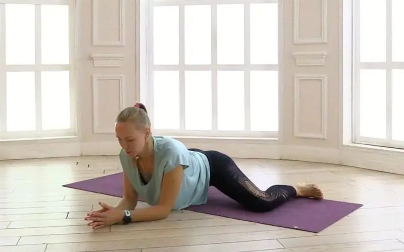 Sai lầm thường gặp khi tập tư thế con ếch và cách khắc phục