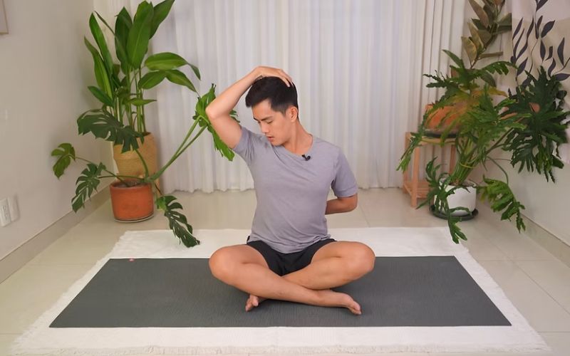 Bài tập khởi động cổ