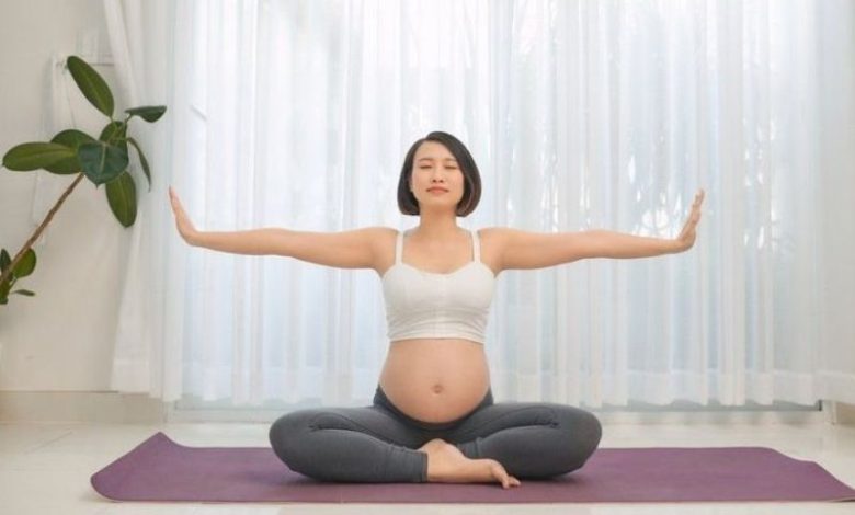 yoga cho bà bầu 3 tháng đầu