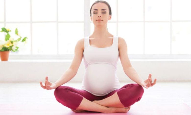 bầu có nên tập yoga không