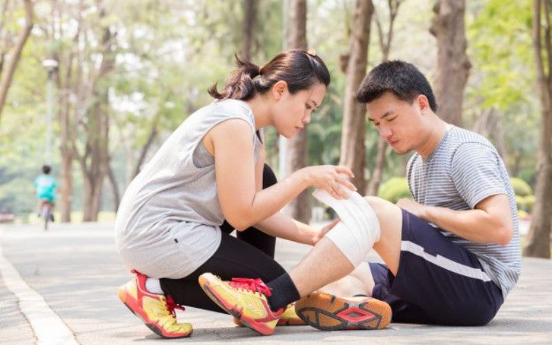 Cách Giảm Đau Và Phục Hồi Khớp Gối Khi Chạy Bộ