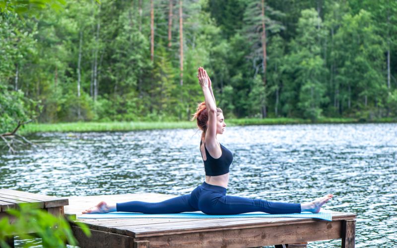 Hanumanasana (Tư thế Con khỉ)