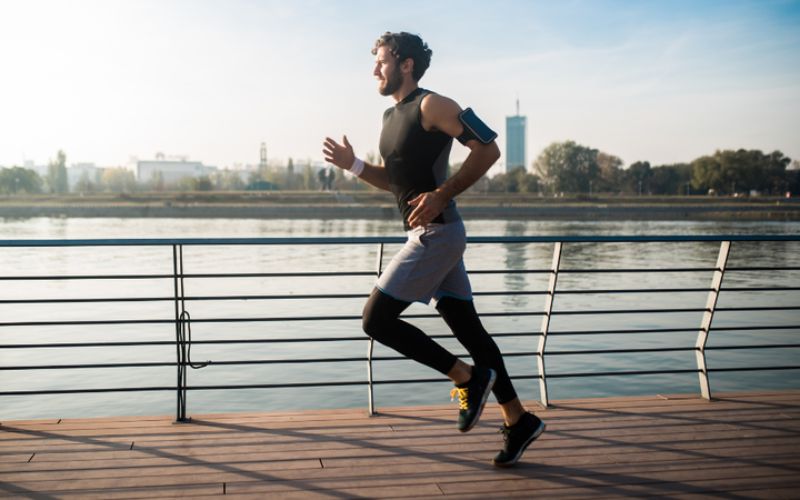 Lợi ích của chạy bộ đối với hệ tim mạch nam giới