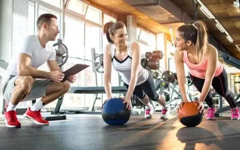 Những lợi ích nổi bật khi kết hợp tập gym và yoga