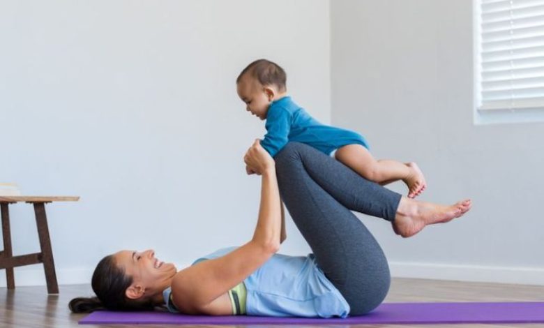 tập yoga cho mẹ sau sinh