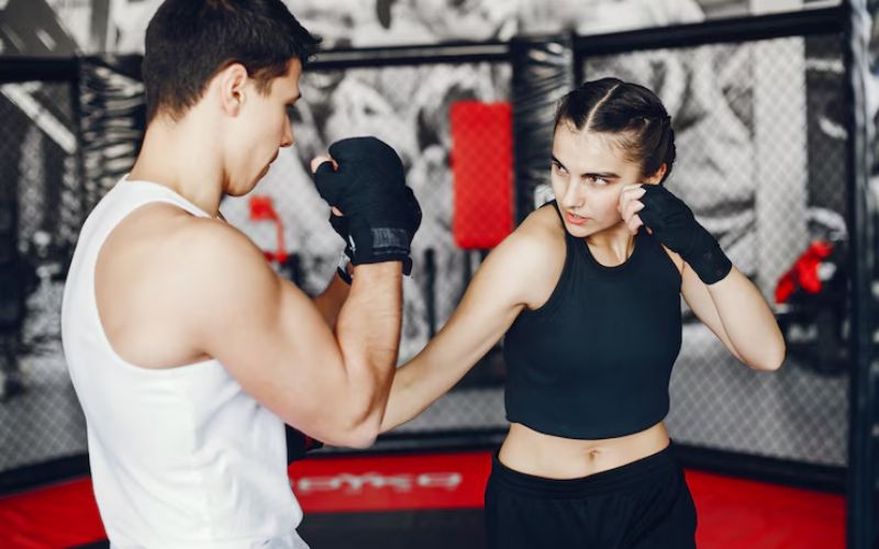 Điểm khác biệt giữa kick boxing và boxing