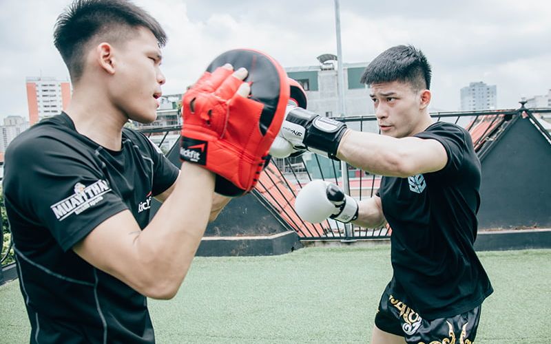 Động tác Jab Cross