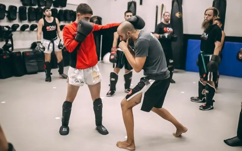Sự khác biệt giữa Kickboxing và Muay Thái