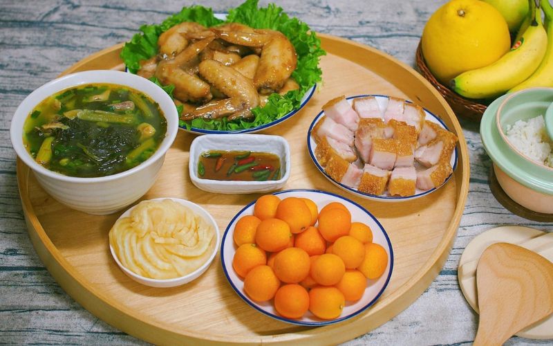 Thực đơn mẫu 1 tuần cho gia đình 4 người