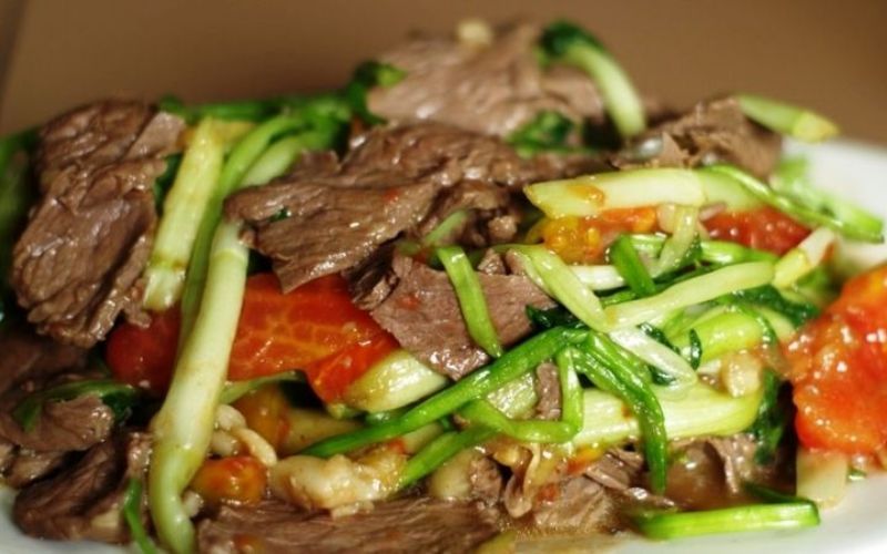 Các món ăn từ thịt bò và lượng calo đi kèm