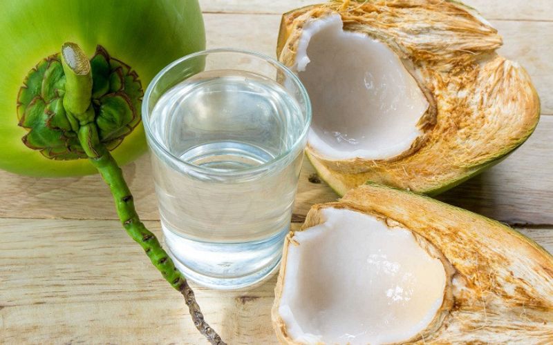 Lượng calo trong nước dừa có tác động gì