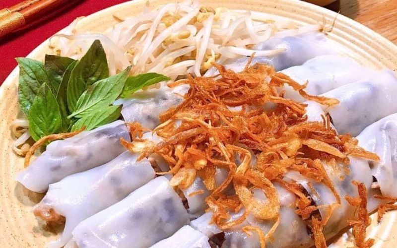 Người tập gym có nên ăn bánh cuốn không?