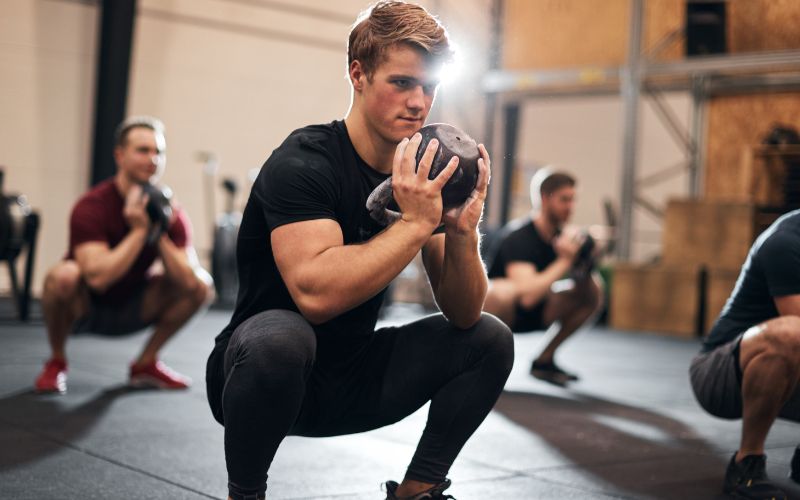 Nguyên nhân thường gặp khi tập gym bị đau lưng