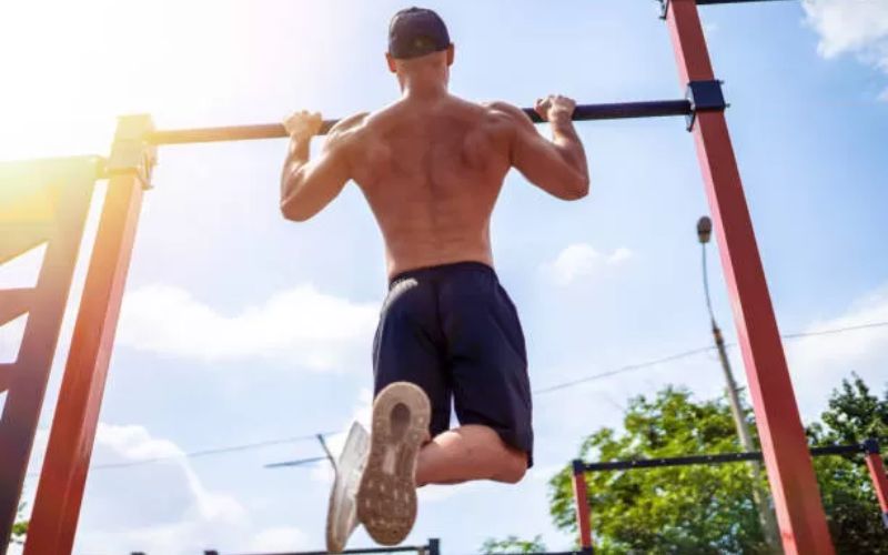 Tại sao nên lựa chọn tập Street Workout?