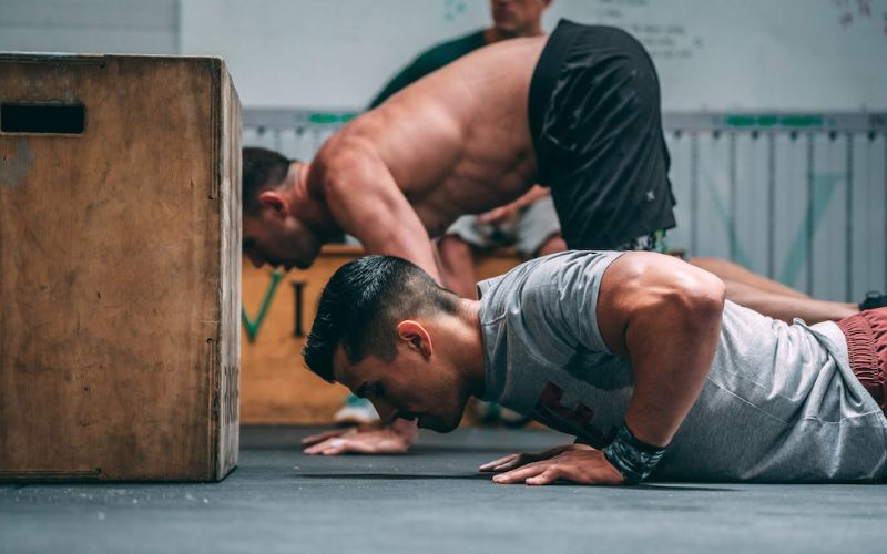 Tập calisthenics có giúp cơ bắp phát triển to không?