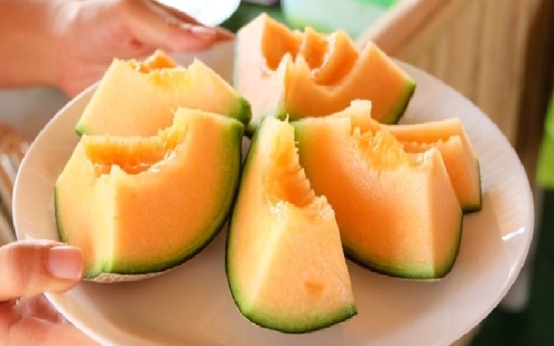 Ăn nhiều dưa lưới có gây hại không?