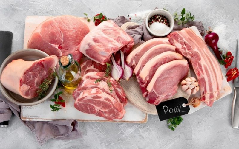 Ăn nhiều thịt heo có khiến bạn tăng cân không?