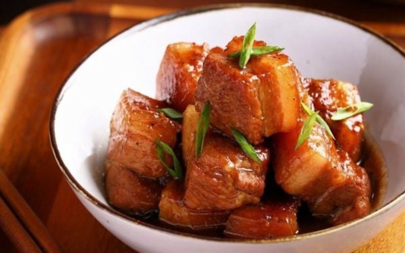 Ăn thịt kho tàu có khiến tăng cân không?