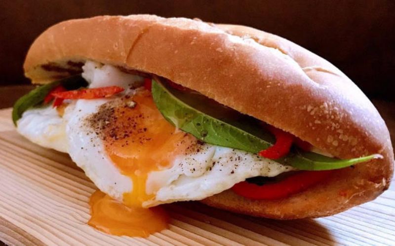 Thành phần dinh dưỡng trong bánh mì trứng