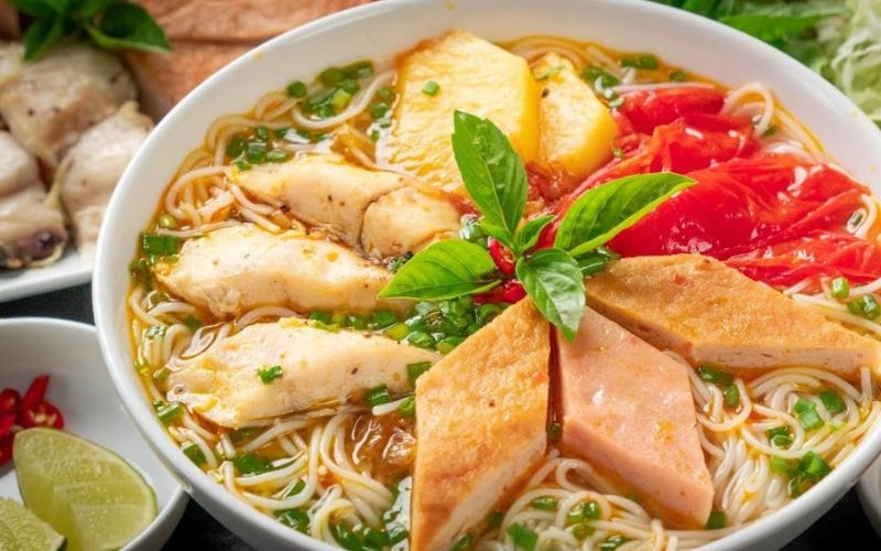 Ăn bún cá có béo không?