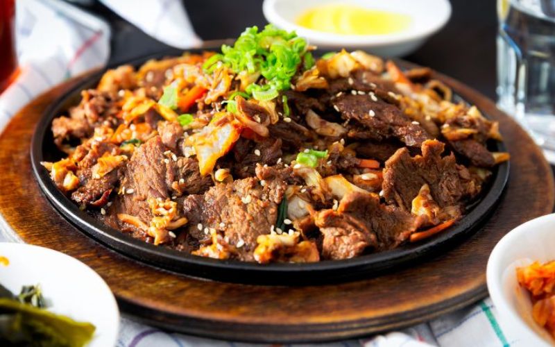 Ăn thịt bò xào có béo không?