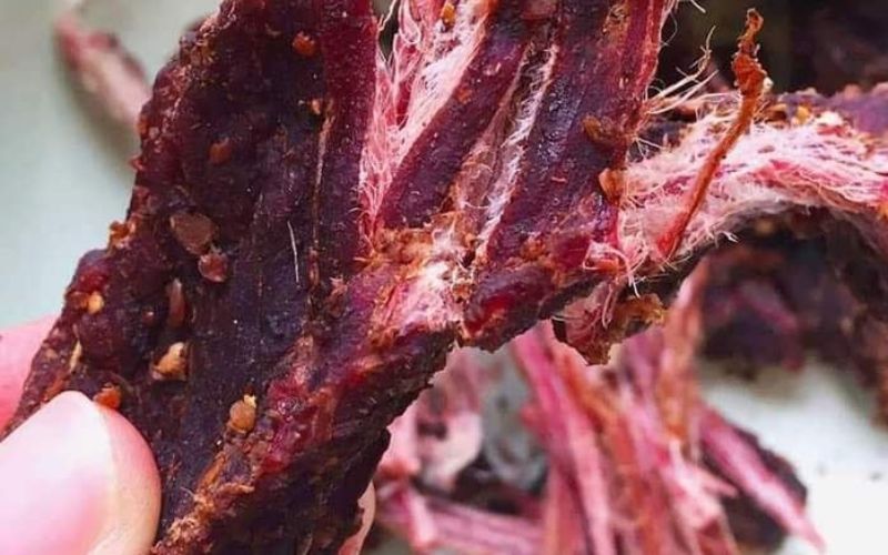 Ăn thịt trâu gác bếp có béo không?