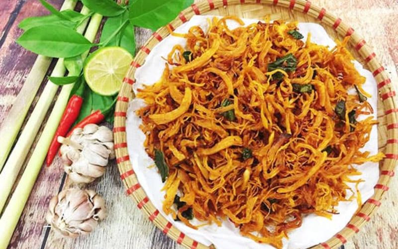 Người ăn kiêng có nên ăn khô gà không?