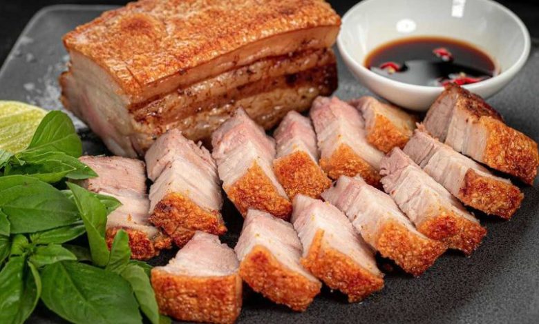 thịt heo quay bao nhiêu calo