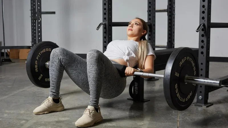 Hướng Dẫn Barbell Hip Thrust Chi Tiết Kỹ Thuật, Lợi Ích Và Giải Đáp Thắc Mắc