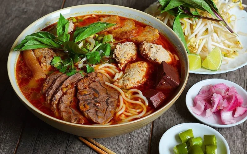 bún bò bao nhiêu calo